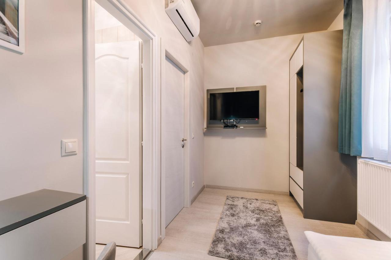 Soho Apartmanház Gyor Ngoại thất bức ảnh