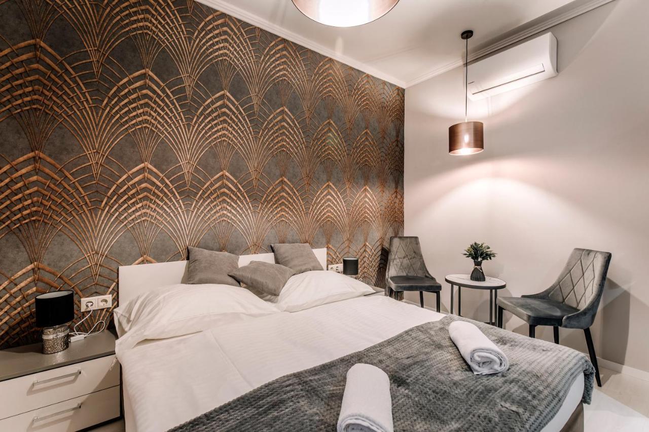 Soho Apartmanház Gyor Ngoại thất bức ảnh