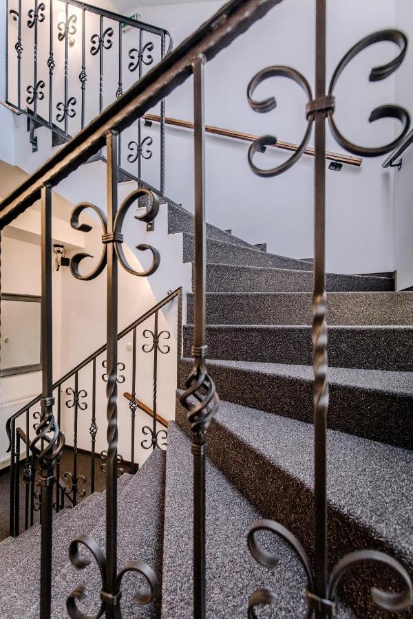 Soho Apartmanház Gyor Ngoại thất bức ảnh