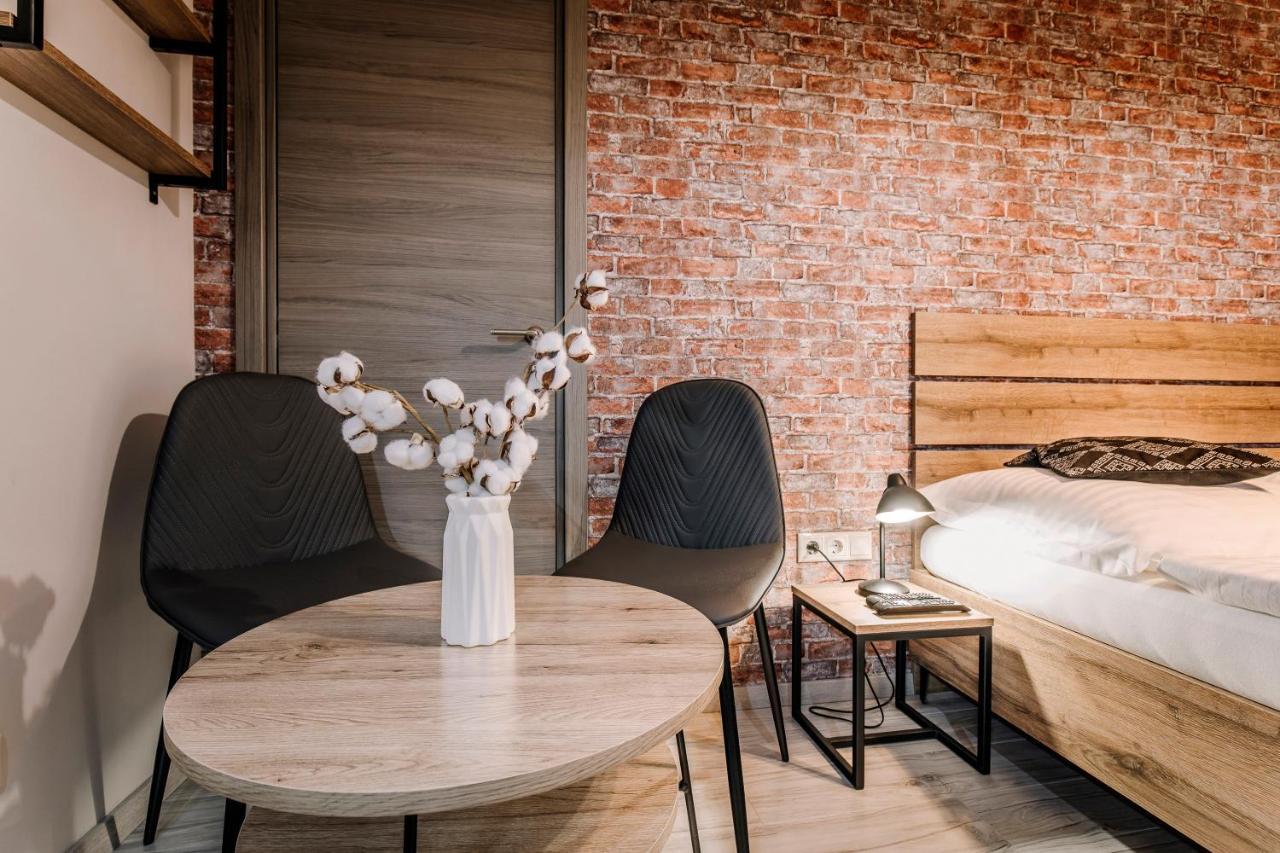 Soho Apartmanház Gyor Ngoại thất bức ảnh