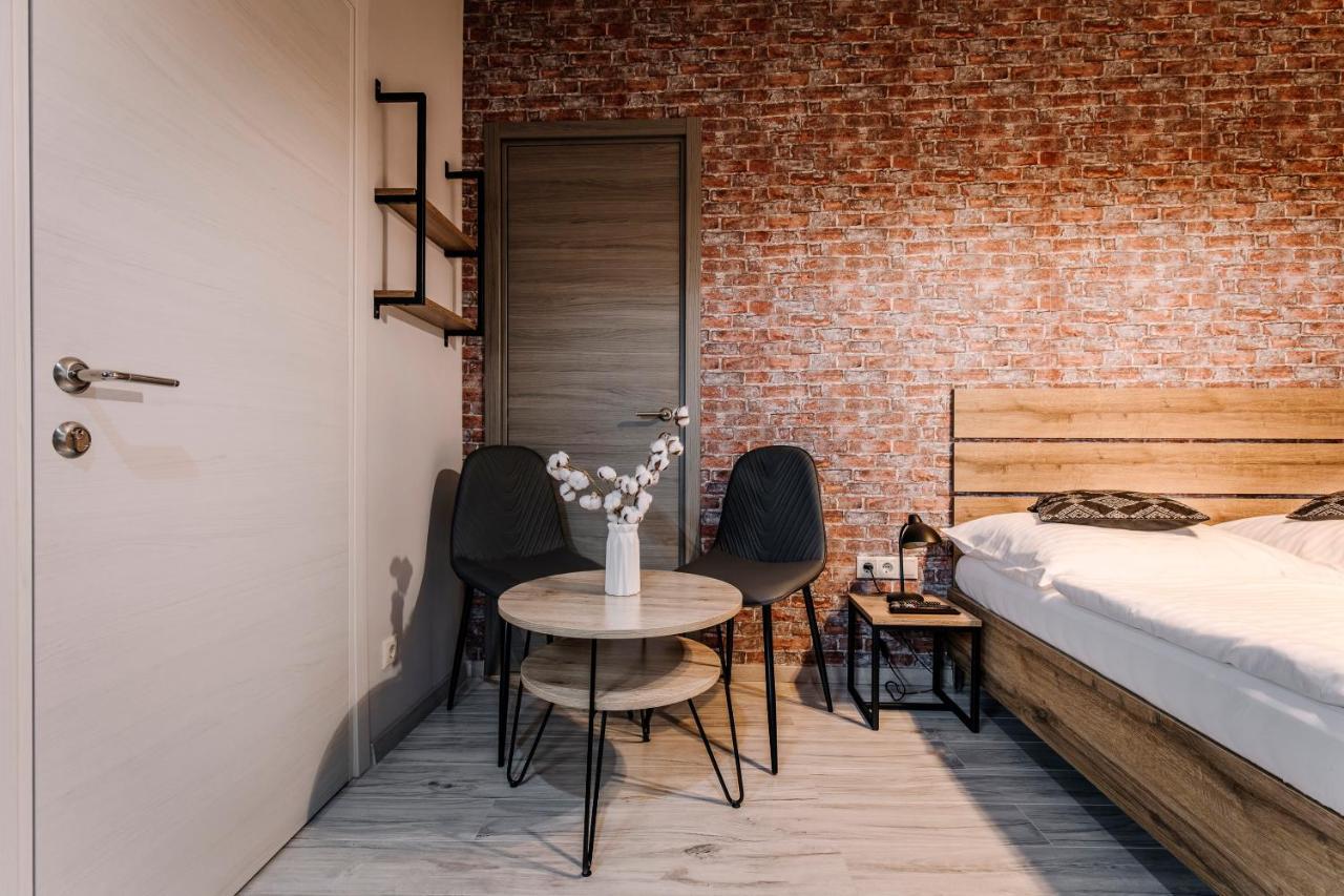 Soho Apartmanház Gyor Ngoại thất bức ảnh